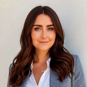 Meet your Posher, Liz